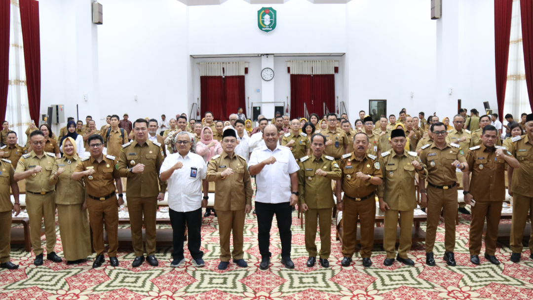 Gotong Royong Sukseskan MBG, BGN Sumatera Barat dan Pemda se-Provinsi Kalbar Teken MoU 